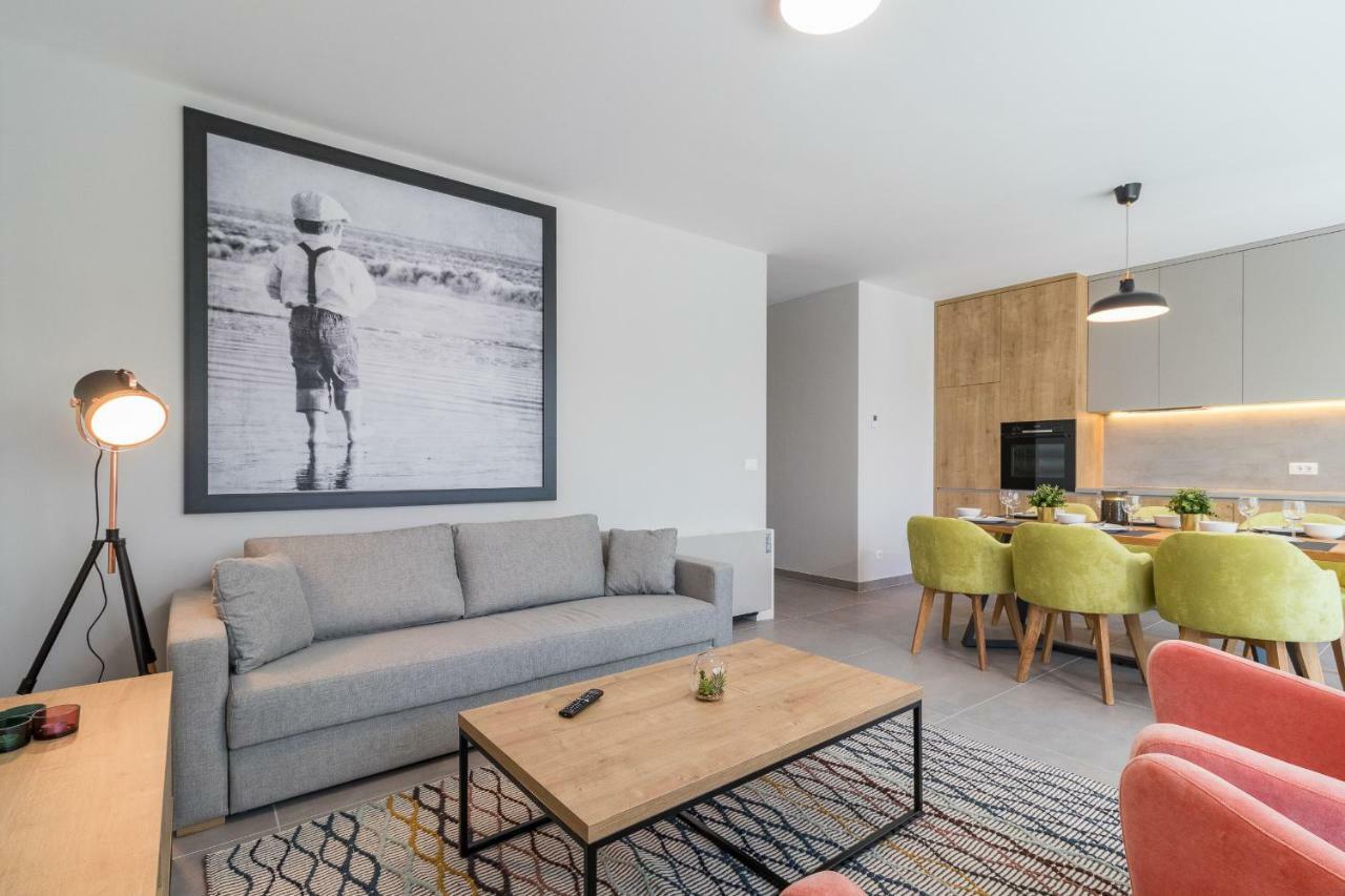 Luxury Apartments Magali 3 로비니 외부 사진